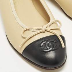 مملوكة مسبقًا Chanel CC Size 36.5 Beige/Black Leather Ballet Flats