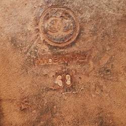 Pre Owned حذاء باليرينا فلات شانيل جلد بني ومزخرف بـ PVC مقاس 37.5