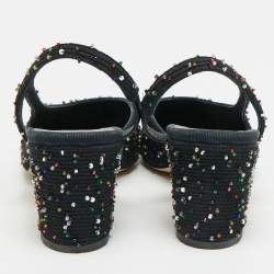 مملوكة مسبقًا Chanel Embellished Size 39.5 Black Fabric and Grosgrain Cap Toe Slingback Pumps