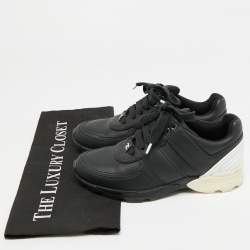 Pre Owned حذاء رياضي شانيل سي سي جلد أبيض/أسود برباط شعار مقاس 35