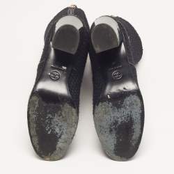 Pre Owned Chanel Size 37 Navy Blue Patent Leather and Tweed Ankle Length Boots