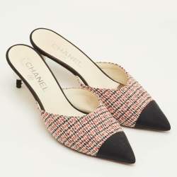 Pre Owned Chanel Size 38.5 Multicolor Fabric and Tweed CC Pearl Heel Pointed Toe Mules