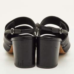 Pre Owned Chanel CC Turnlock Size 39 Black Leather Strappy Slingback Sandals