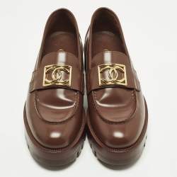 Pre Owned Chanel Coco Mark Size 37.5 Brown Leather CC Slip On Loafers