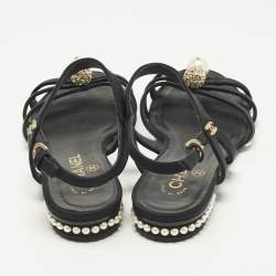 Pre Owned صندل مفتوح الكعب بالكريستال مزين ساتان أسود مقاس 39.5 شانييل