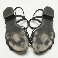 Pre Owned صندل مفتوح الكعب بالكريستال مزين ساتان أسود مقاس 39.5 شانييل