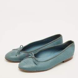 Pre Owned Chanel CC Bow Size 41 Blue Leather Cap Toe Ballet Flats