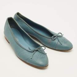 Pre Owned Chanel CC Bow Size 41 Blue Leather Cap Toe Ballet Flats