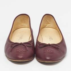Pre Owned حذاء باليرينا فلات شانيل سي سي جلد وتويد وردي/عنابي مقدمة عنابي بفيونكة مقاس 40