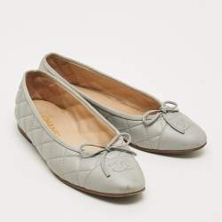 مملوكة مسبقًا Chanel Bow Size 38 Grey Leather Ballet Flats