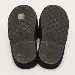 Pre Owned Chanel CC logo Size XS Navy Blue Fabric Flat Sandals