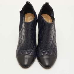 Pre Owned Chanel CC Size 35.5 Navy Blue/Black Quilted Leather Ankle Length Boots