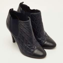 Pre Owned Chanel CC Size 35.5 Navy Blue/Black Quilted Leather Ankle Length Boots
