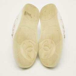 Pre Owned حذاء رياضي شانيل CC جلد أبيض مقاس 40 أربطة