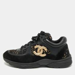Pre Owned Chanel Interlocking CC Size 40 Black/Gold Leather and Tweed Low Top Sneakers