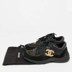 Pre Owned Chanel Interlocking CC Size 40 Black/Gold Leather and Tweed Low Top Sneakers