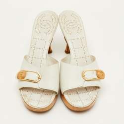 Pre Owned Chanel Size 37.5 White Leather Wooden Platform Slide Sandals