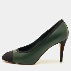 Pre Owned Chanel CC Size 40 Dark Green/Black Leather Cap Toe Pumps