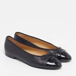مملوكة مسبقًا Chanel CC Size 38 Black Leather and Patent  Bow Cap Toe Ballet Flats