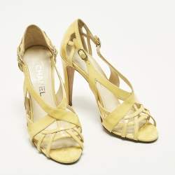 Pre Owned Chanel Size 37.5 Beige Patent Leather Ankle Strap Sandals