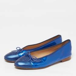 Pre Owned Chanel CC Size 42 Blue Patent and Leather Bow Ballet Flats