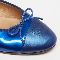 Pre Owned Chanel CC Size 42 Blue Patent and Leather Bow Ballet Flats
