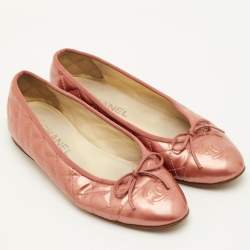 Pre Owned Chanel CC Size 37.5 Rose Pink Quilted Patent Leather Bow Cap Toe Ballet Flats