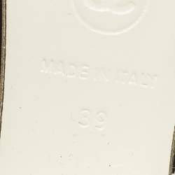 Pre Owned Chanel Size 39 Grey/Cream Crocodile Leather and Leather Knee Length Boots