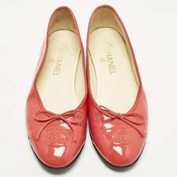 Pre Owned Chanel CC Size 39 Red Patent Leather Ballet Flats