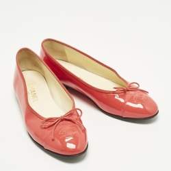 Pre Owned Chanel CC Size 39 Red Patent Leather Ballet Flats