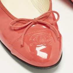 Pre Owned Chanel CC Size 39 Red Patent Leather Ballet Flats