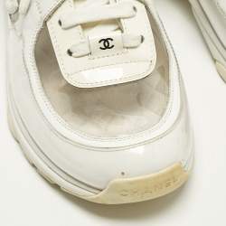 Pre Owned Chanel CC Size 38 White/Cream Patent Leather and PVC Lace Up Sneakers