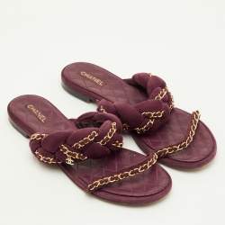 Pre Owned Chanel CC Size 41.5 Burgundy Suede Chain Link Flat Slide Sandals