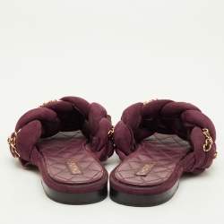 Pre Owned Chanel CC Size 41.5 Burgundy Suede Chain Link Flat Slide Sandals