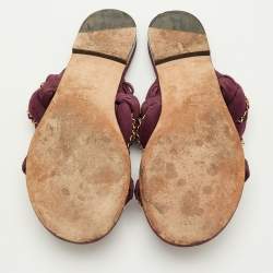 Pre Owned Chanel CC Size 41.5 Burgundy Suede Chain Link Flat Slide Sandals