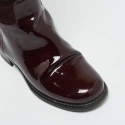 Pre Owned حذاء بوت شانيل موتو جلد أسود مزين سي سي وسحاب مقاس 39.5