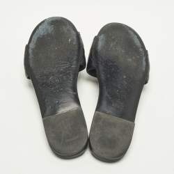 Pre Owned Chanel CC Size 37.5 Black Quilted Leather Chain Detail Flat Slide