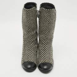 Pre Owned Chanel CC Size 39 Grey/Black Tweed and Leather Mid Calf Boots