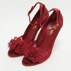 Pre Owned Chanel CC Size 40 Red Lace and Satin Peep Toe Ankle Strap Pumps