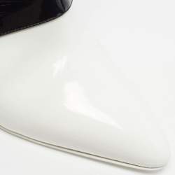 Pre Owned حذاء بوت شانيل جلد براء باللون الأسود والأبيض سي سي بطول الكاحل مقاس 38