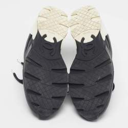 مملوكة مسبقًا Chanel CC Size 38 Black/White Leather Lace Up Sneakers