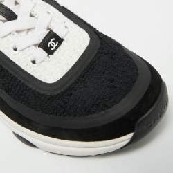 مملوكة مسبقًا Chanel CC Size 38 Black/White Leather and Tweed Low Top Sneakers