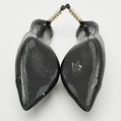 Pre Owned Chanel CC Size 39 Black Leather Mules  Sandals