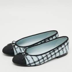 Pre Owned Chanel CC Size 40.5 Blue/Black Tweed and Grosgrain Cap Toe Bow Ballet Flats