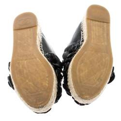 Pre Owned حذاء إسبادريلز شانيل كامليا CC سويدي أسود مقاس 41