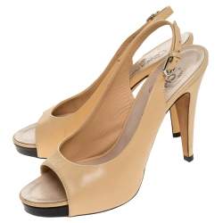 مملوكة مسبقًا Chanel Beige Leather CC Peep Toe Platform Slingback Sandals Size 41