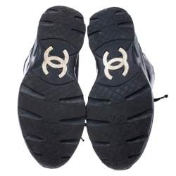 مملوكة مسبقًا Chanel Blue Nylon And Black Leather CC Logo Lace Up Sneakers Size 36.5