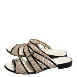 مملوكة مسبقًا Chanel Beige Mesh And Black Leather Trim Slide Flats Size 39