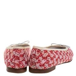 Pre Owned Chanel Red/White Tweed Fabric And Leather CC Cap Toe Bow Ballet Flats Size 38