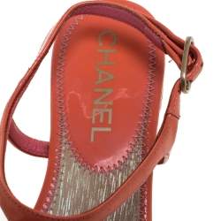 Chanel Orange Patent Leather CC Thong Flat Sandals Size 35